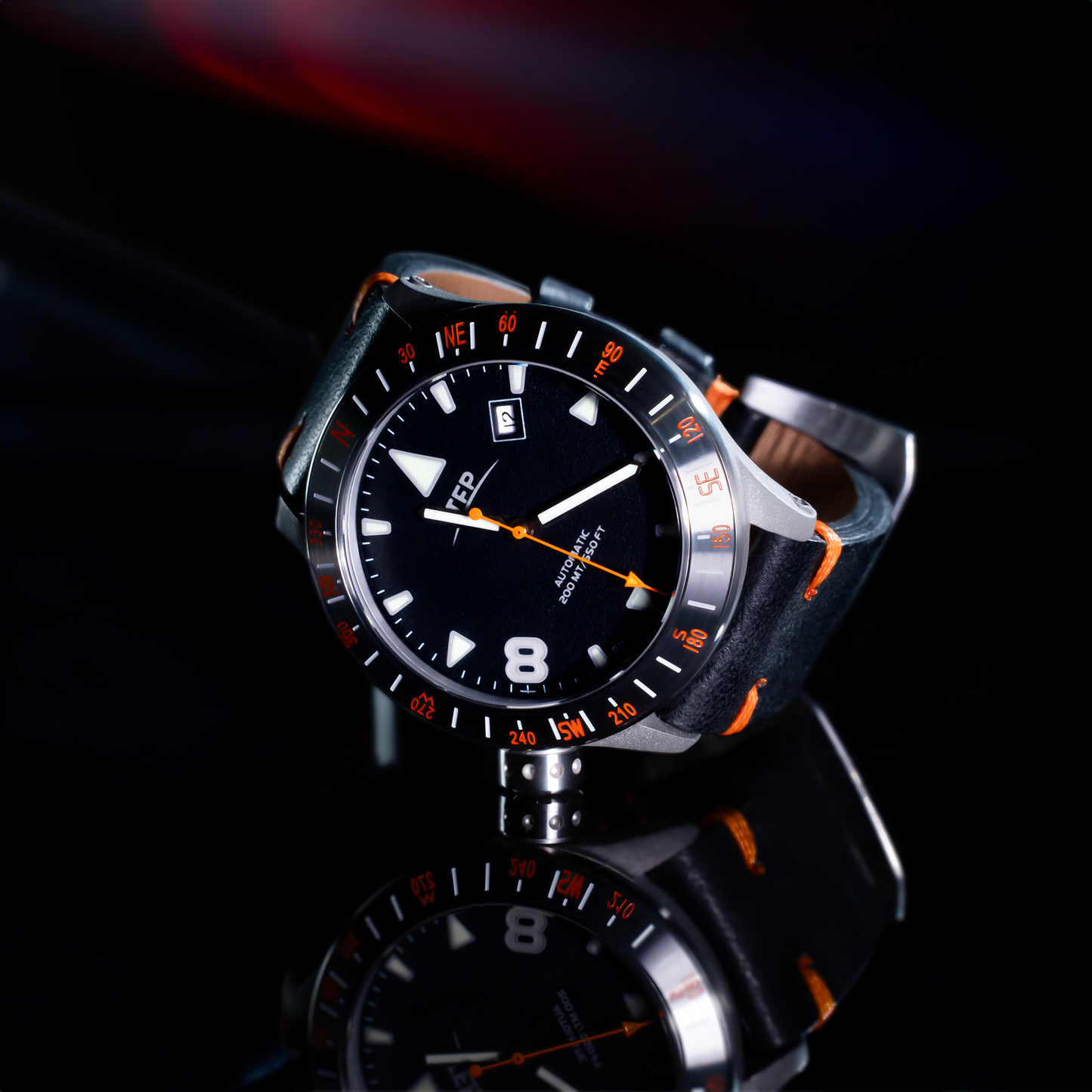 Windrose - Black Orange