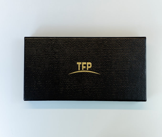 Gift presentation box